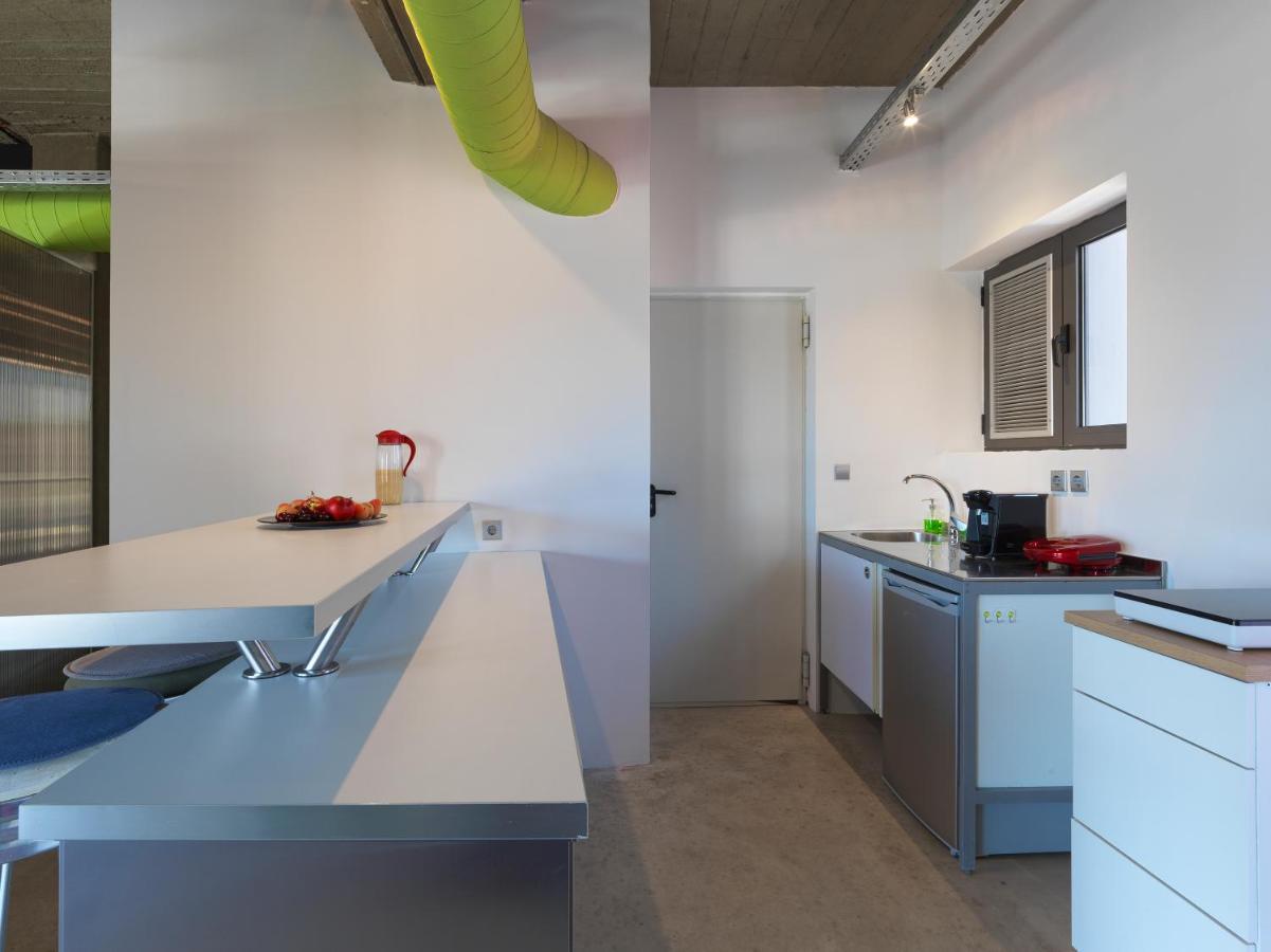 Ceramus Apartments Gazi View Афіни Екстер'єр фото