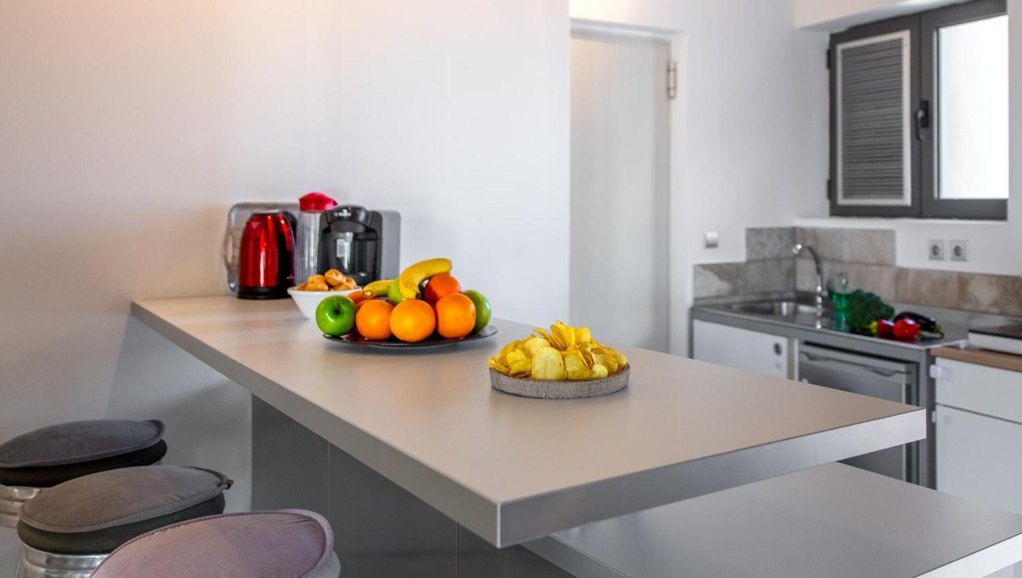 Ceramus Apartments Gazi View Афіни Екстер'єр фото